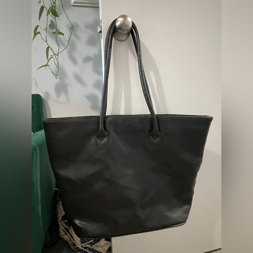 Black Leather Perry Ellis America Tote